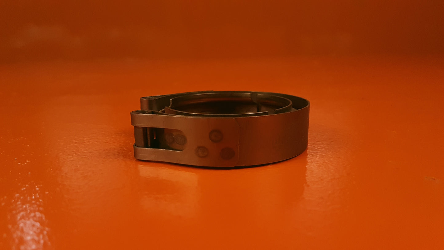 24540-200 Learjet Coupling V-Band