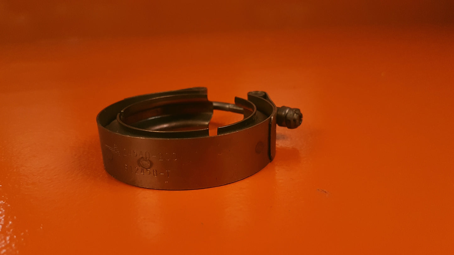 24540-200 Learjet Coupling V-Band