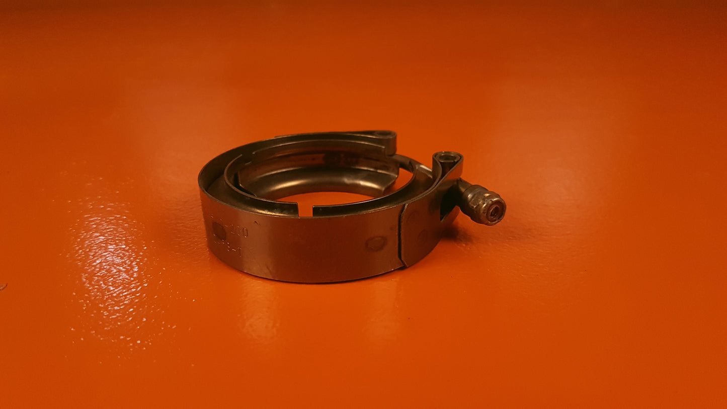 24540-200 Learjet Coupling V-Band
