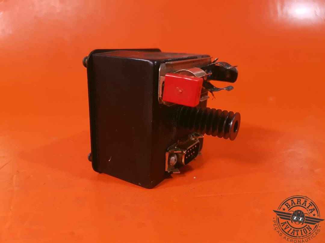 DAVTRON M877 DIGITAL CHRONOMETER  P/N M877  * Inoperante *  Apenas para retirada de peças