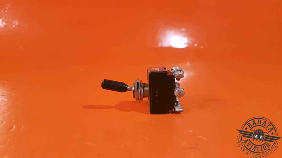 512TS1203-3 MicroSwitch Toggle Switch On/On