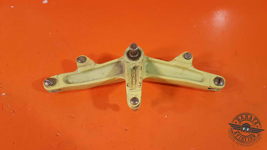 96-524010 Beech L/H  Bellcranck Assy