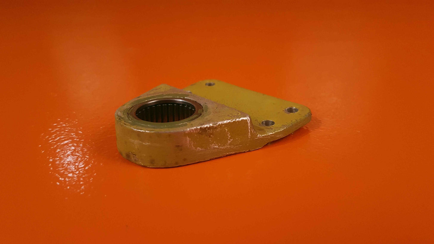 002-524017-5 BEECHCRAFT Support Assy Rudder Pedal Shaft