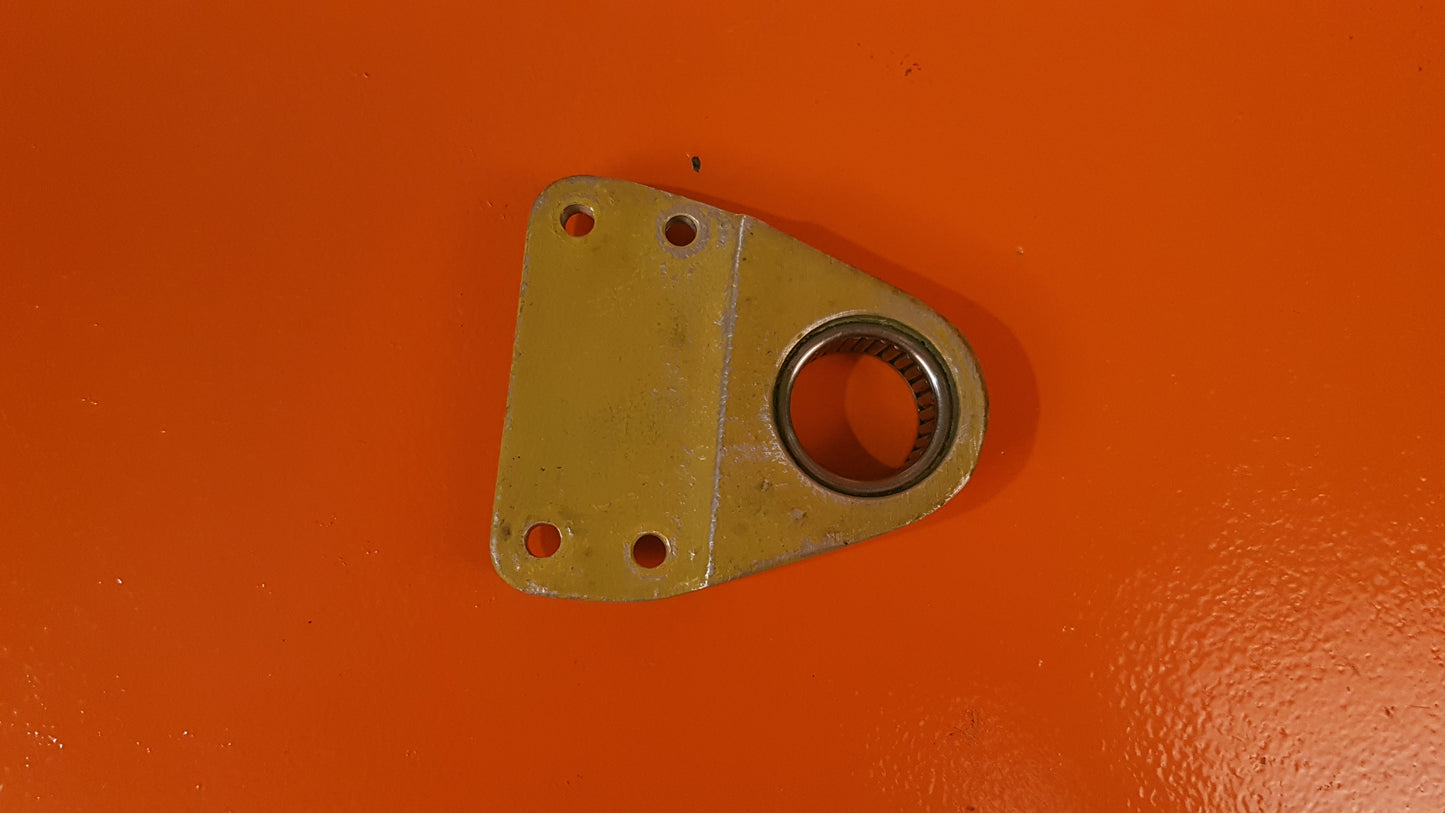 002-524017-5 BEECHCRAFT Support Assy Rudder Pedal Shaft