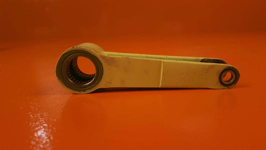 102-820013-3 BEECHCRAFT Nose Gear Retract Idler Arm