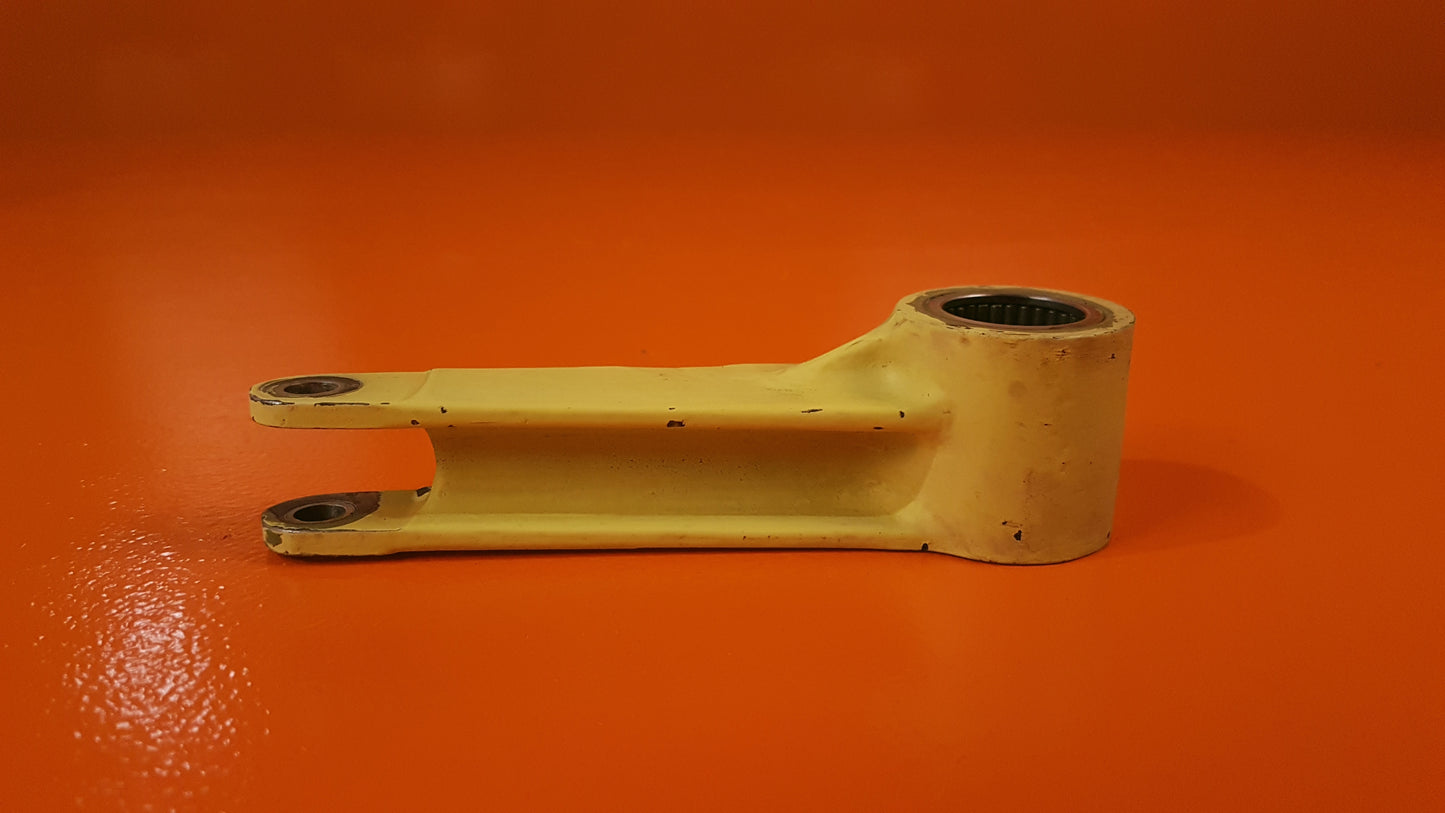 102-820013-3 BEECHCRAFT Nose Gear Retract Idler Arm