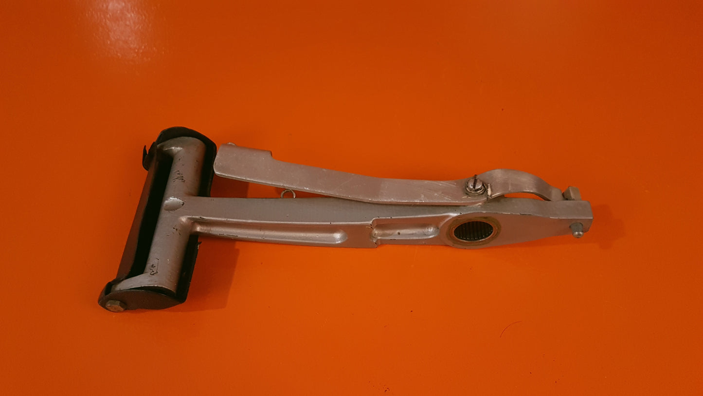 002-524020-5 Beechcraft Rudder Pedal Arm LH Assy