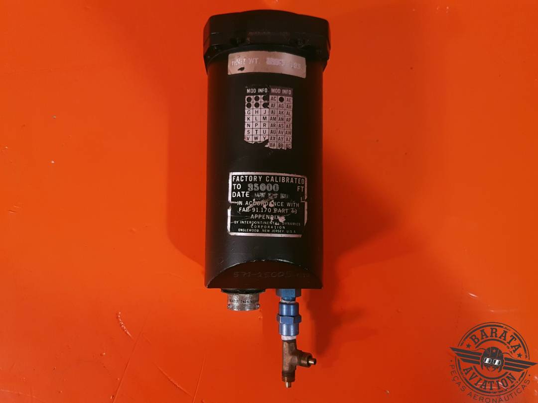 INTERNACIONAL DYNAMICS ENCODING ALTIMETER  28 VDC; TO 35000 FT PN: 571-25005-012