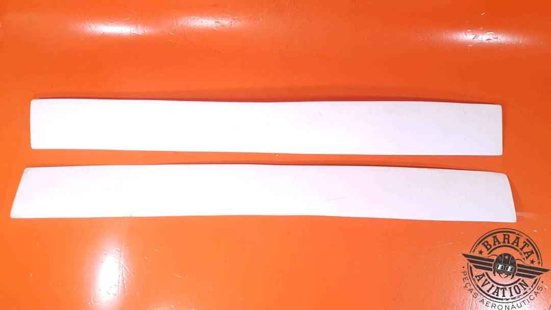 SET OF 2 DOOR ASSY LH AND RH NOSE GEAR PN: 96-410024-14