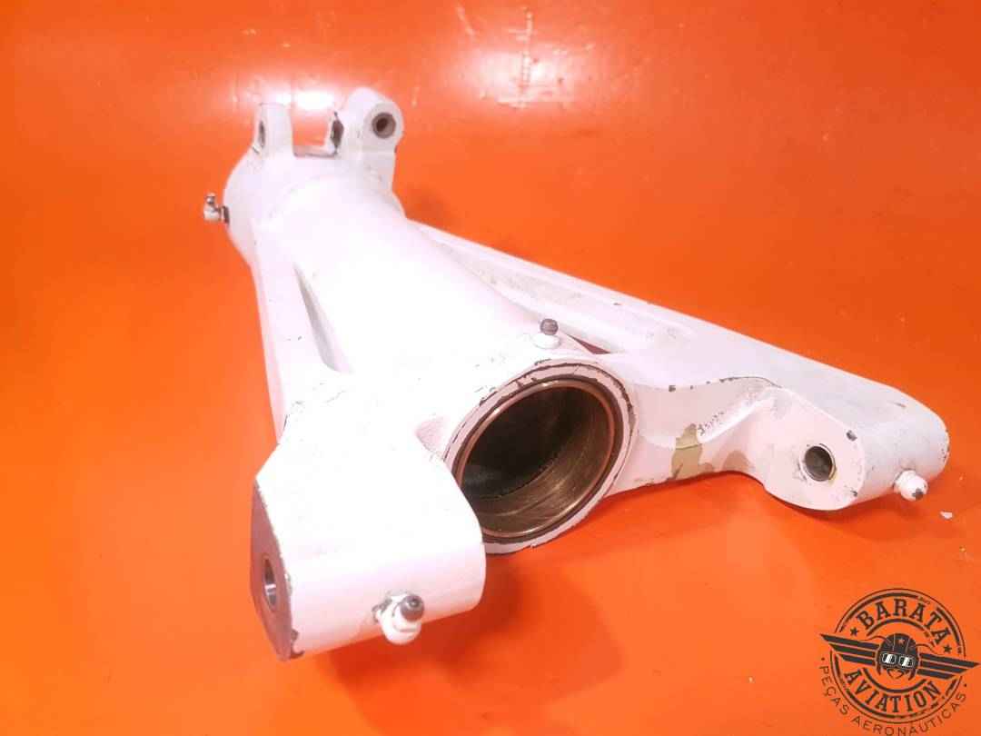 BEECHCRAFT BRACE NOSE GEAR  P/N: 96-820029-5