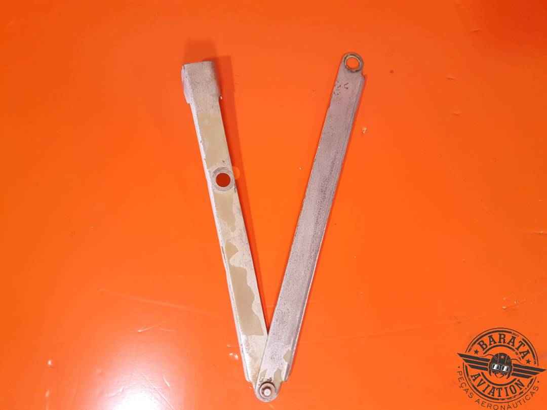 BEECHCRAFT  ACTUATOR ARM LINK ASSEMBLY  P/N 35-360014-1