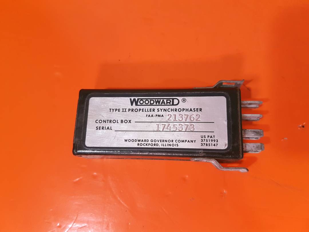 213762 WOODWARD PROPELLER SYNCROPHASER FOR PARTS OR NOT WORKING