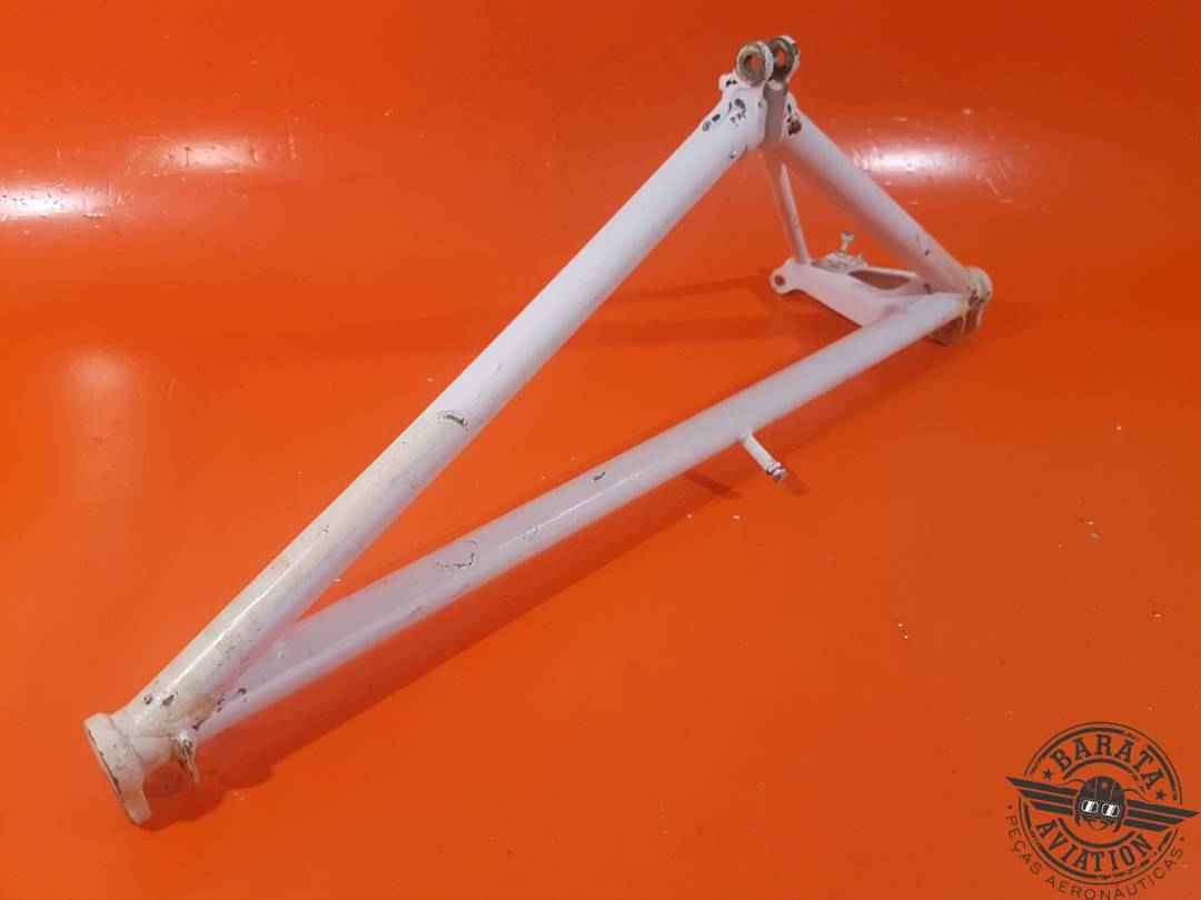 60-810026-4 WELD ASSY R/H BRACE MAIN LANDING GEAR