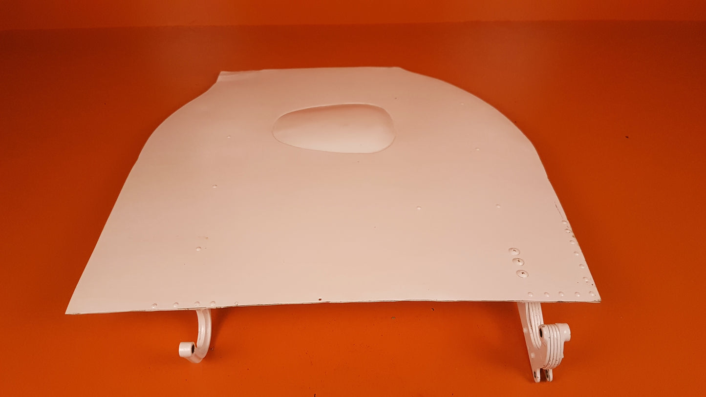 35-815055-207 Beechcraft R/H Main Gear Door Assy