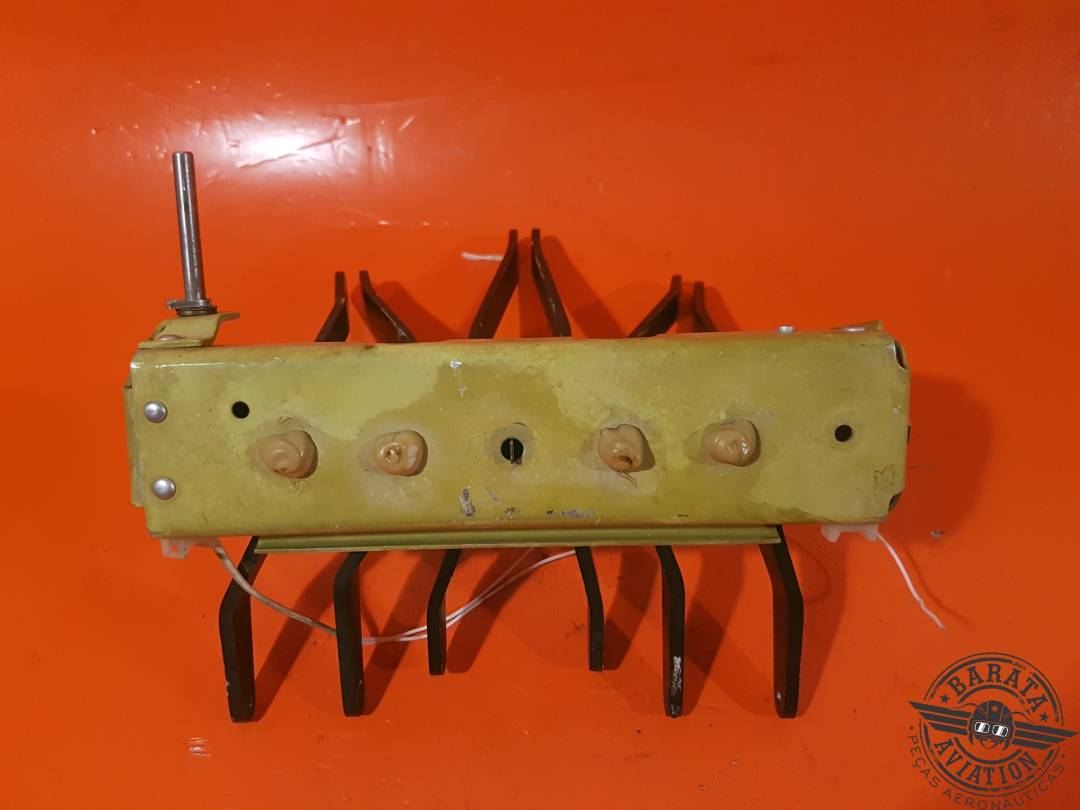 102-320015-603 Beechcraft Console Instl Control Column
