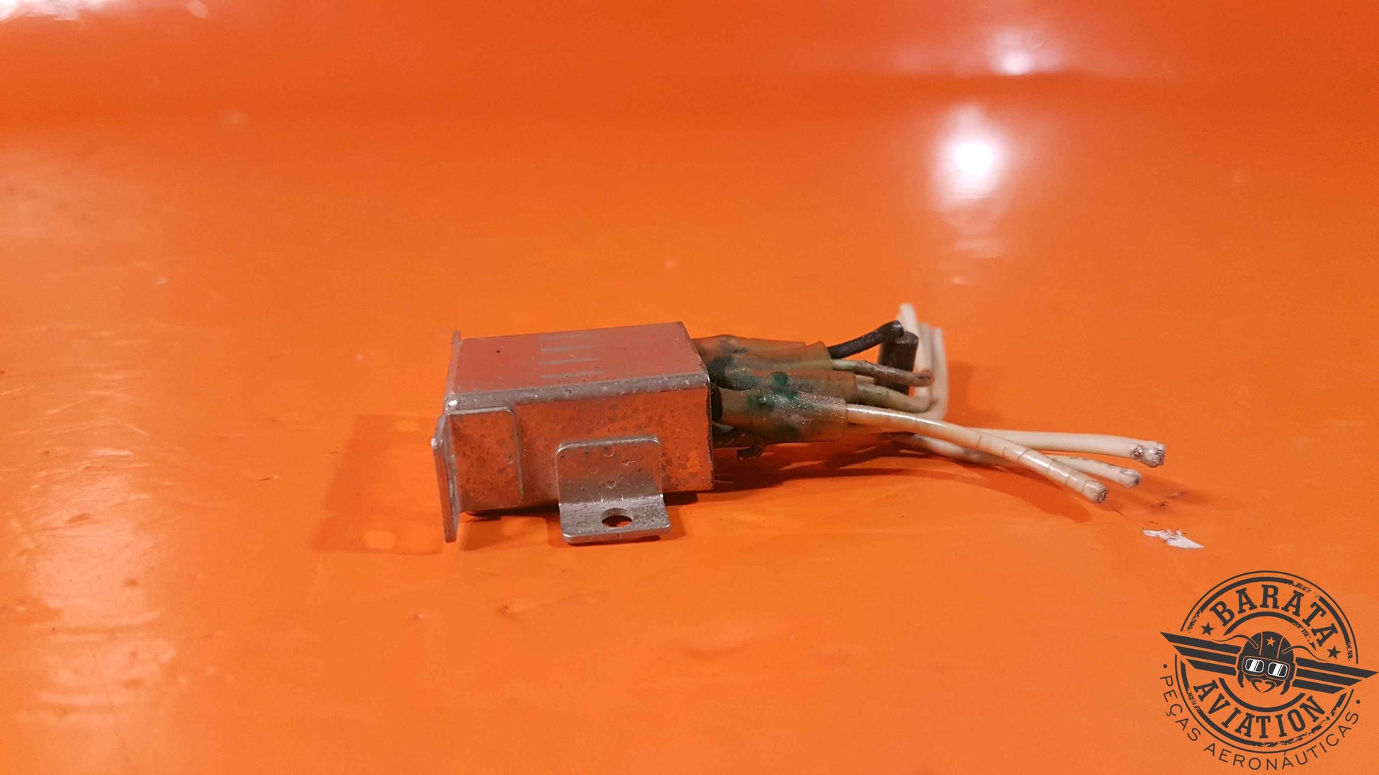 50-380048-1   Beechraft Relay Sealed - 28vdc