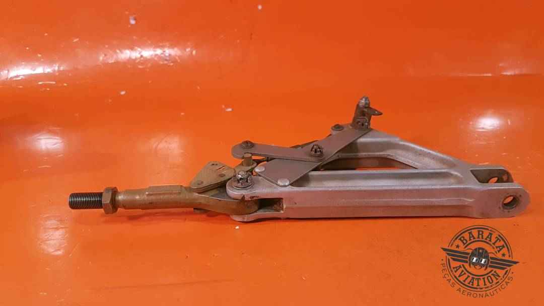 67042-13 Conjunto de armadura izquierda - Engranaje principal