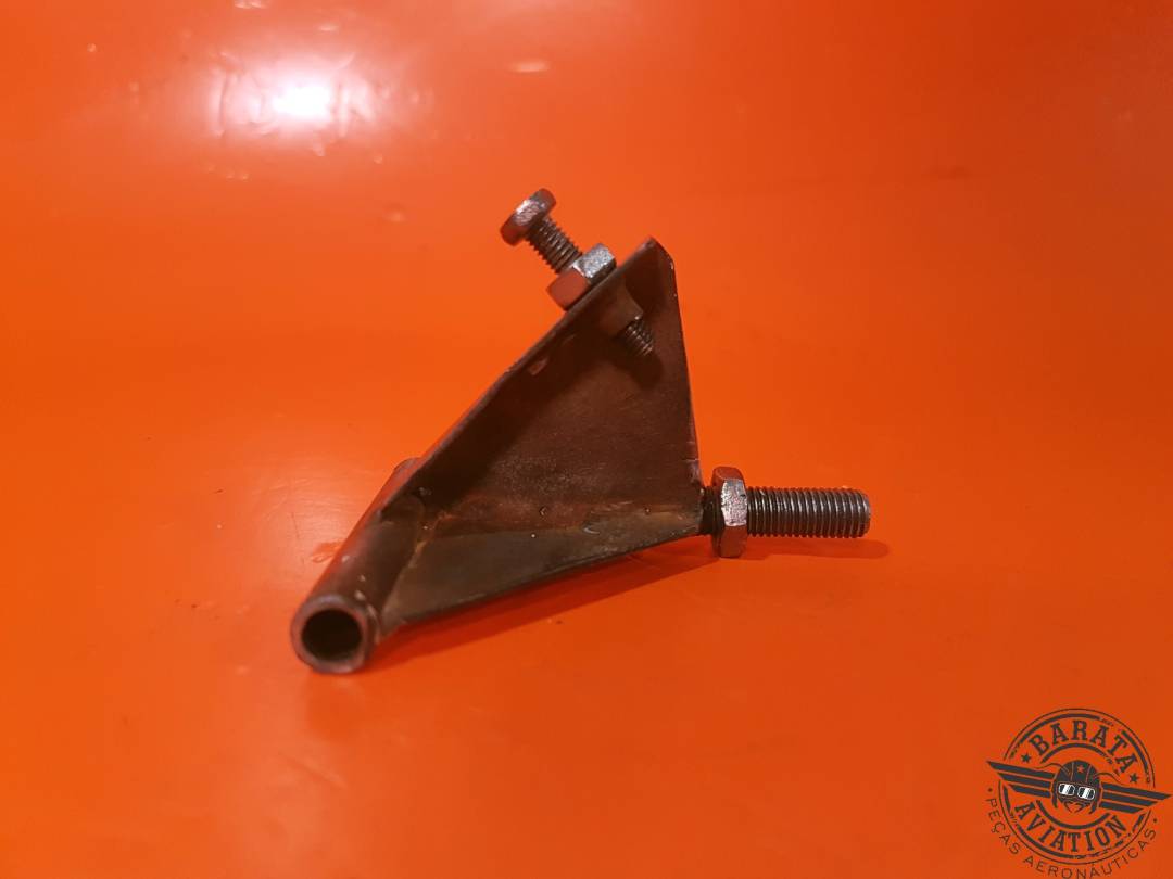 38071-01 LINK ASSEMBLY R/H NOSE GEAR DOOR
