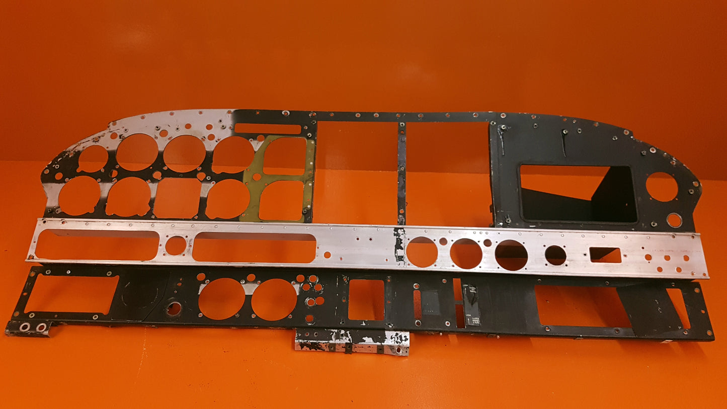 69798-00 EMBRAER /PIPER Doobler Instrument Panel