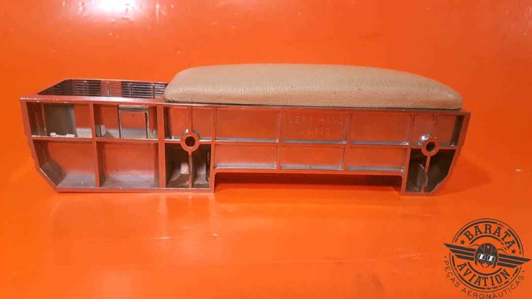 ARMREST  HOUSING ASSY L/H P/N: 66710-16