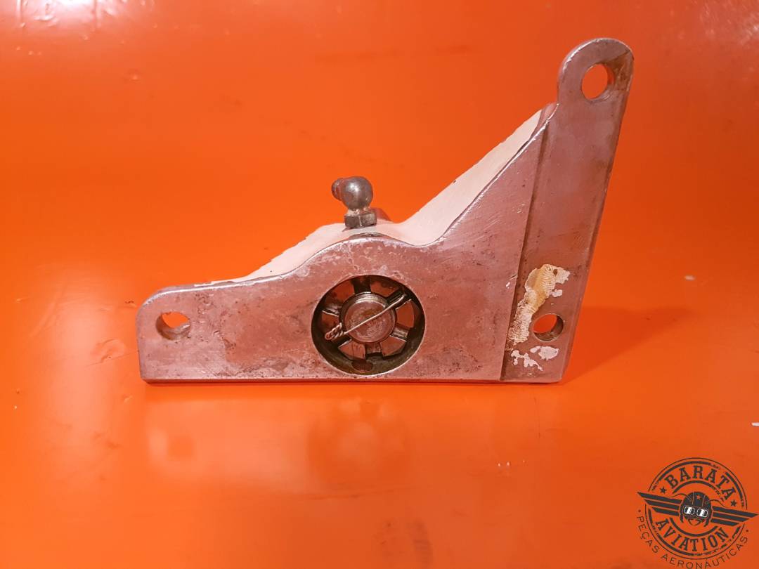 BRACKET ASSEMBLY MAIN GEAR R/H TRUSS P/N 95653-3 