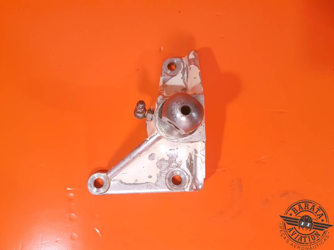 BRACKET ASSEMBLY MAIN GEAR R/H TRUSS P/N 95653-3 