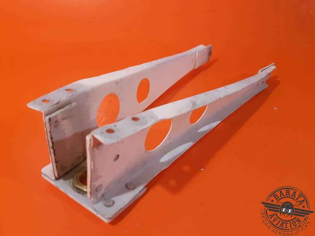 6624400 RIB -STABILATOR TRIM