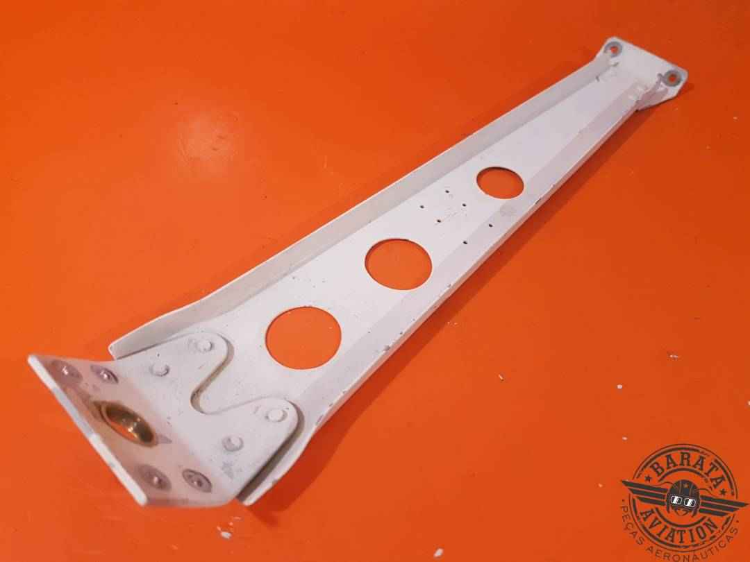 65245-00 RIB -STABILATOR TRIM