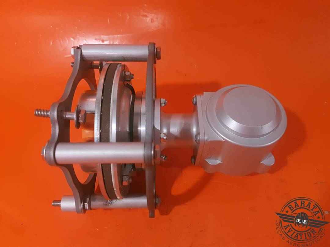 8,690,100  CLUTCH ASSEMBLY (EXPERIMENTAL)