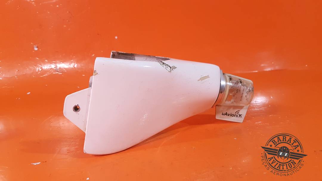 UAV-1002183-001 Uavionix Tail Beacon 14/28 vdc - Fairing C/Pequeno Trincado - Experimental