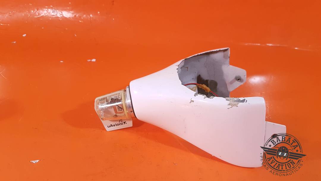 UAV-1002183-001 Uavionix Tail Beacon 14/28 vdc - Fairing C/Pequeno Trincado - Experimental
