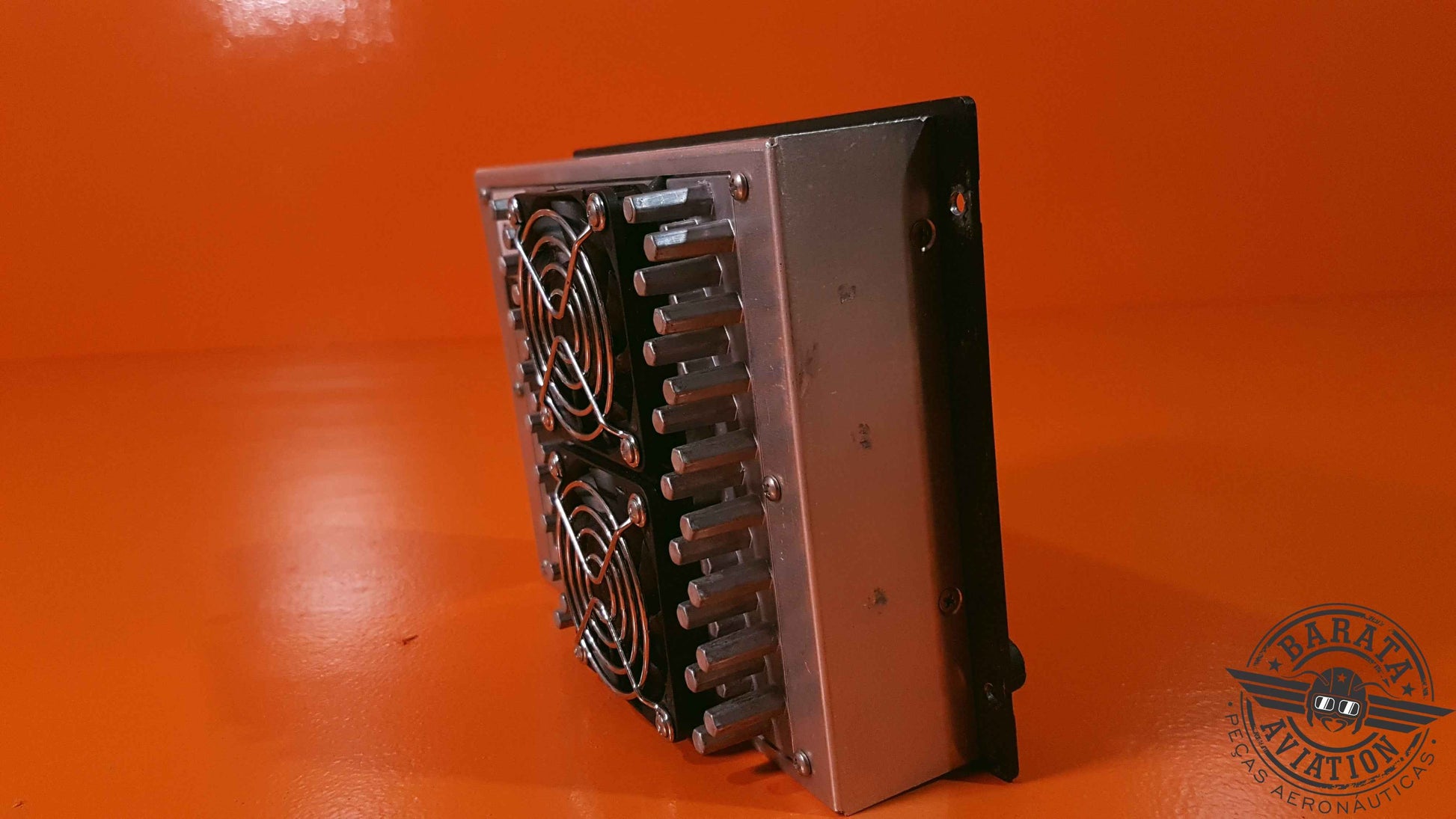 SV-D700 Dynon SkyView Primary Flight Display - Experimental