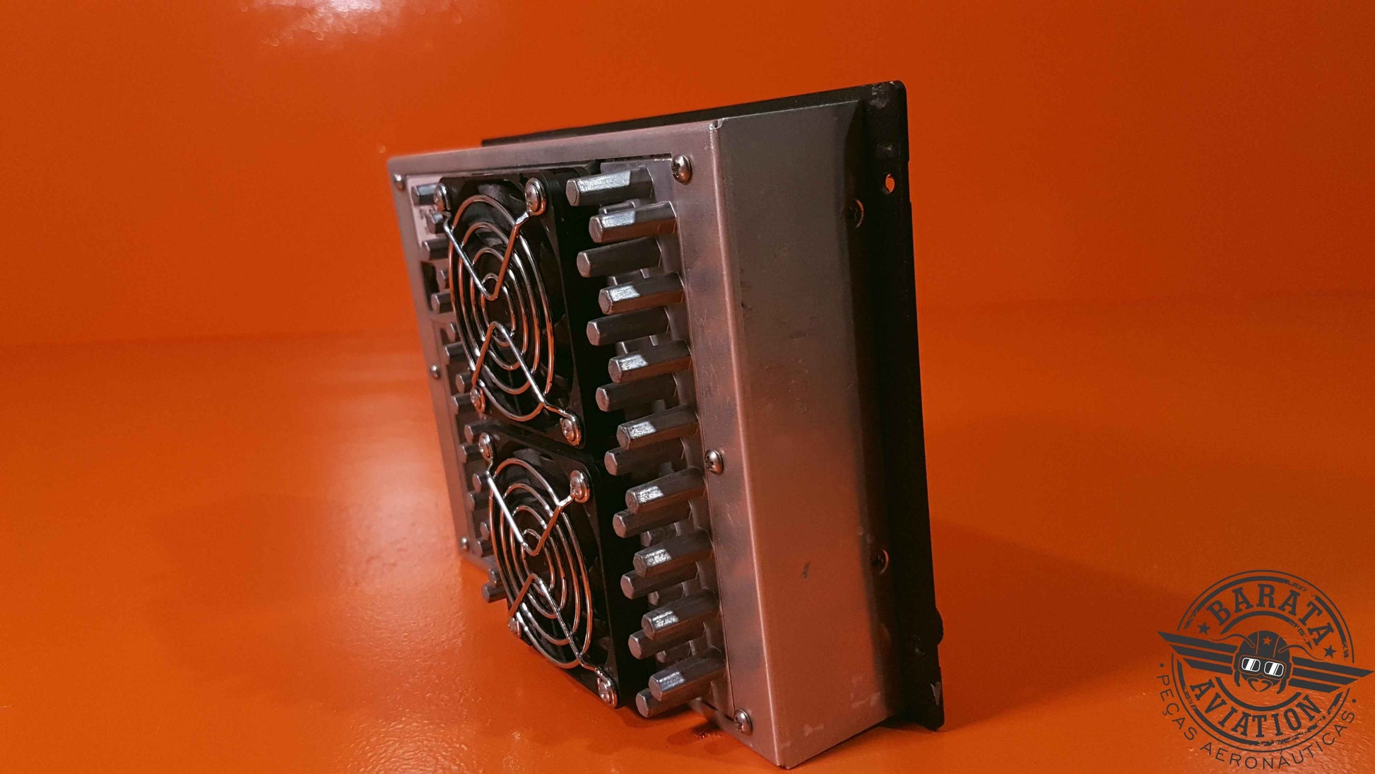 SV-D700 Dynon SkyView Primary Flight Display - Experimental