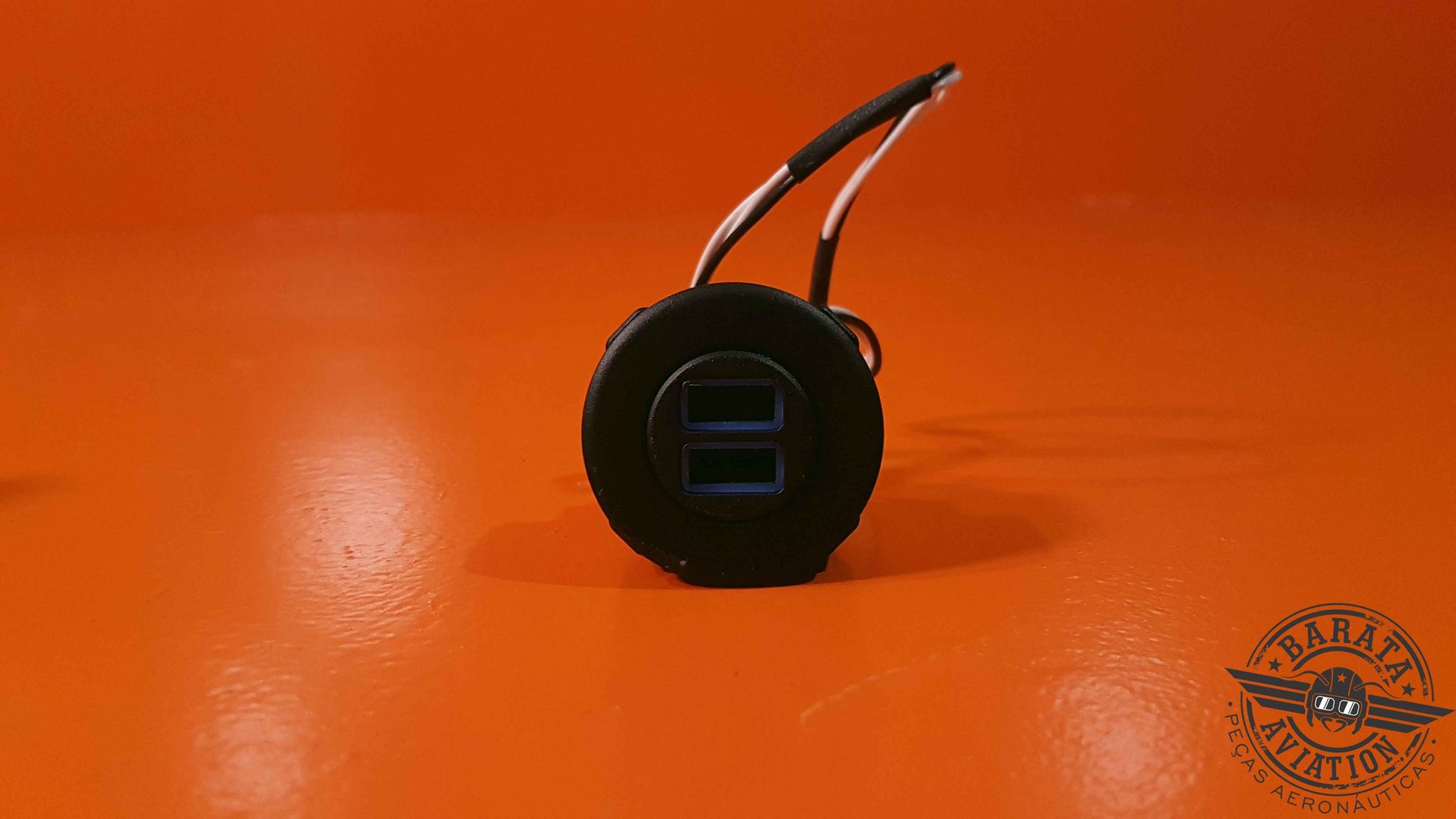 011-04937-00 Garmin USB Charger - Experimental