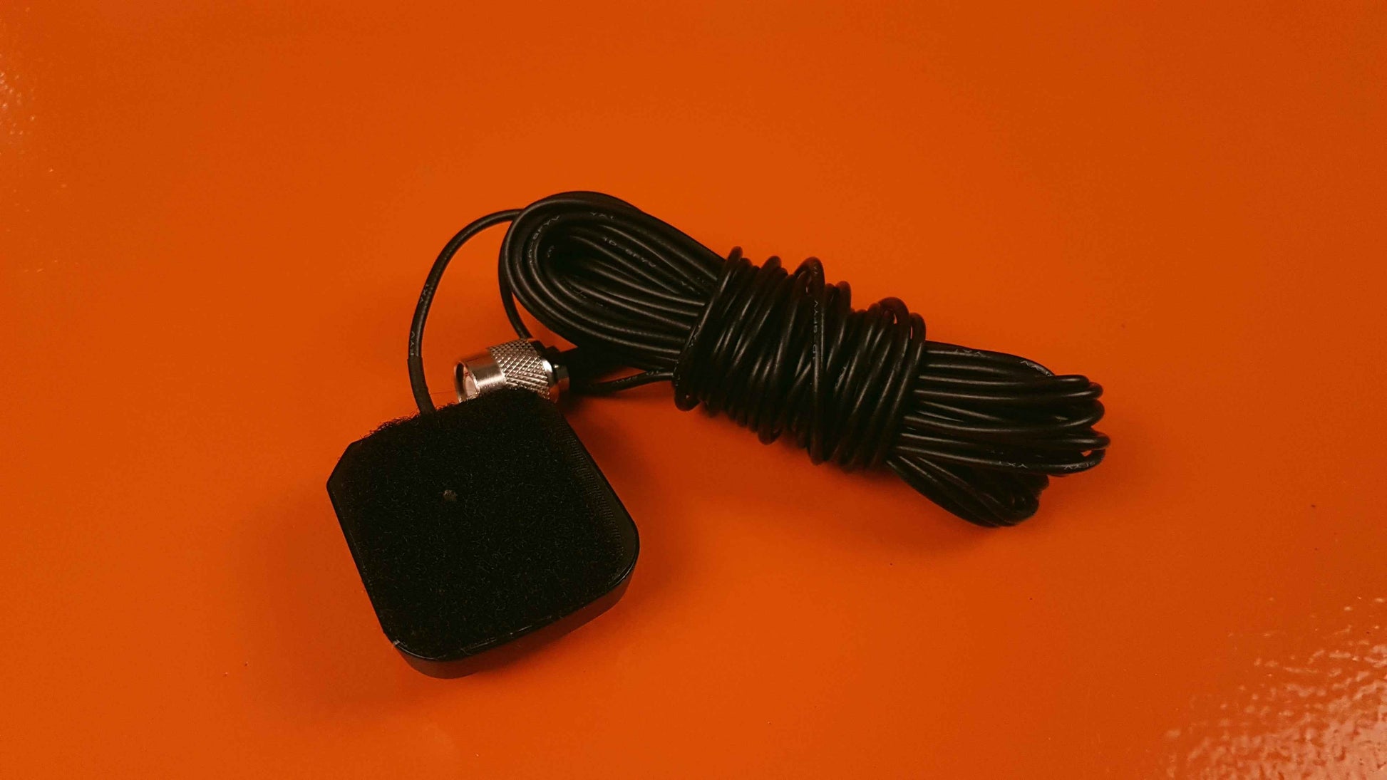 010-12498-50 Garmin GA 24 MCX SiriusXM Antenna