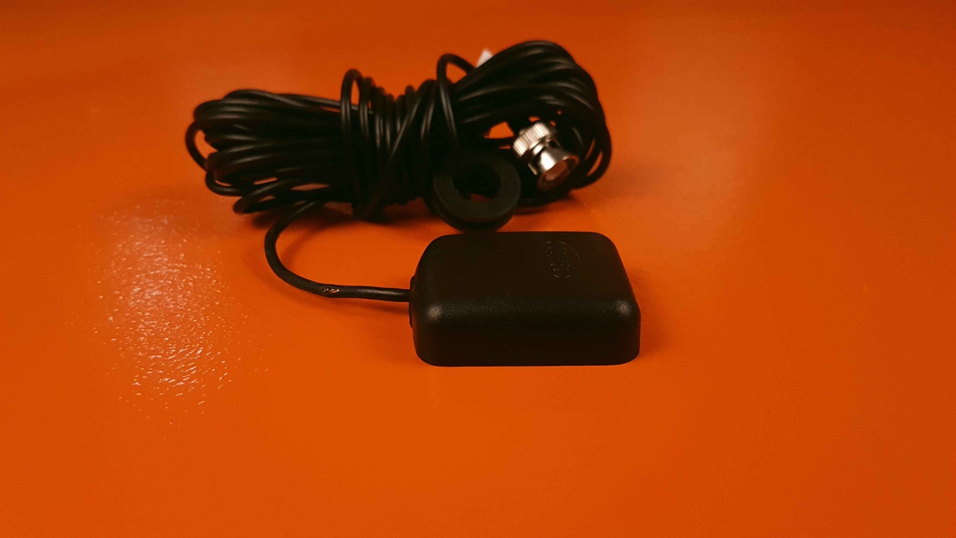 BW800102912 VKBW GPS Antenna - W/ connector