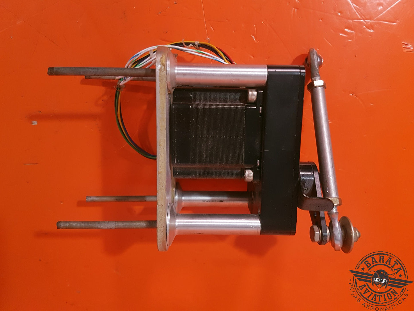 100754-000 DYNON SV32 - CONJUNTO DE SERVO PILOTO AUTOMÁTICO 10-30 VCC