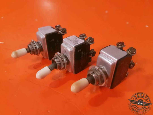 MS35059-26  CUTLER KIT OF 3 SWITCHES