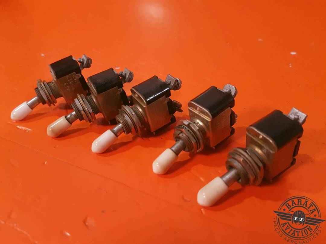 MS35058-22  KULKA KIT OF 5 SWITCHES  2 POSITIONS ON/OFF