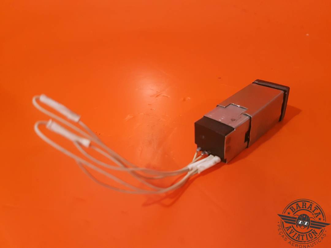 M22885/90 AEROSPACE PUSH SWITCH  ANNUNCIATOR LIGHT