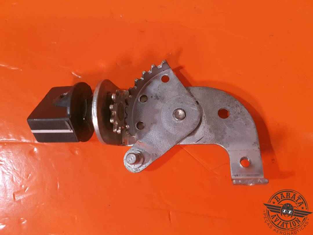 5117239-62 CONTROL ASSY WINDSHIELD ANTI-ICE SYSTEM W/ KNOB