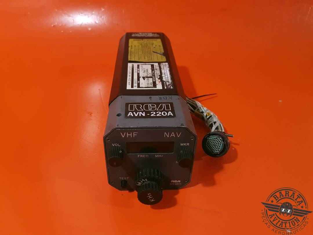 M1-585073 RCA VHF/ NAV SYSTEM MODEL AVN-220A