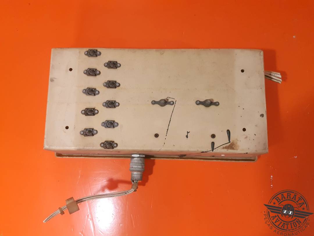 5538200-3 CAJA DE CONEXIONES CESSNA IZQUIERDA