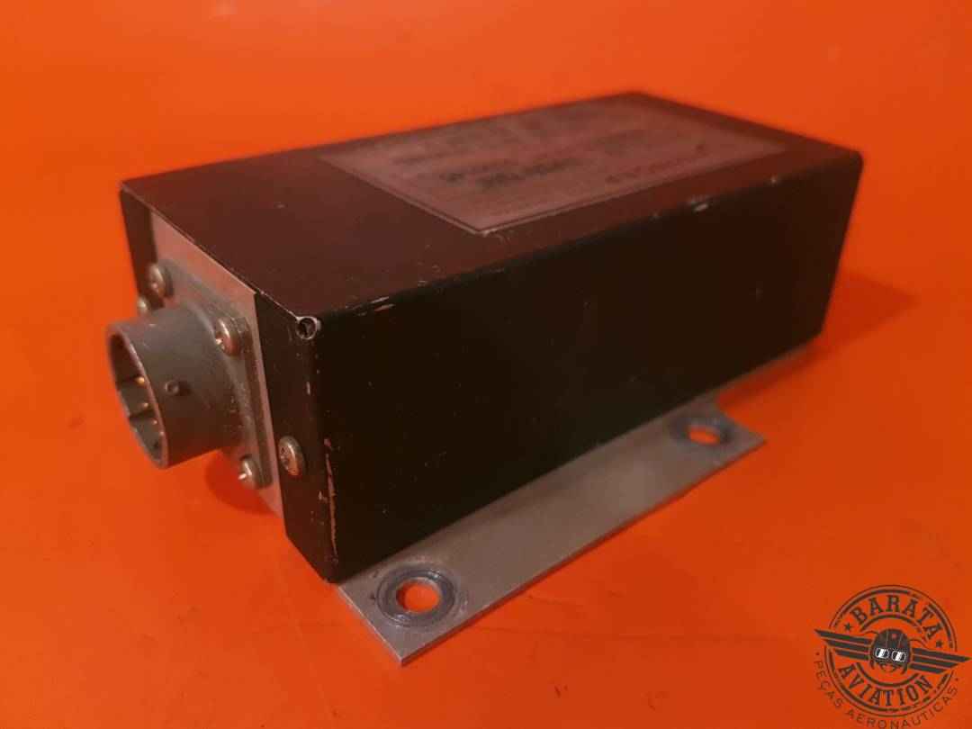 9912085-2  CESSNA / SINGER TEMPERATURE CONTROLLER 