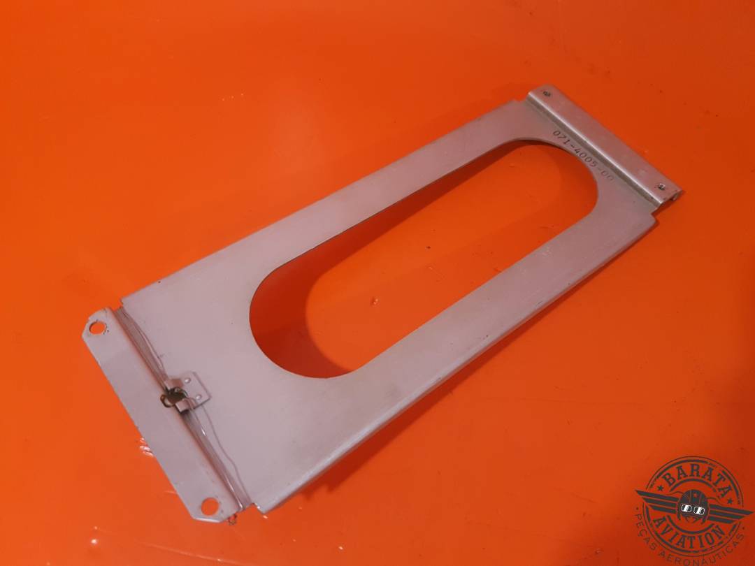 071-4005-00 KTR-900A MOUNTING TRAY