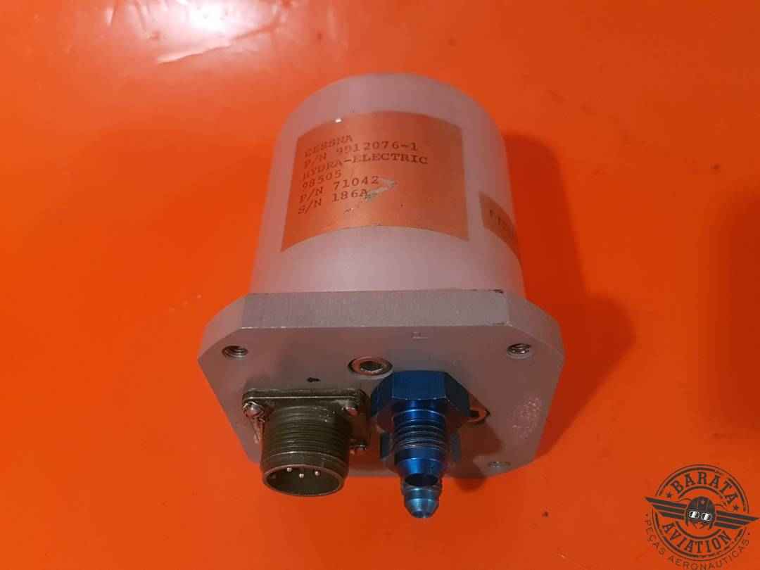 9912076-1  CESSNA SWITCH-MACH WARNING