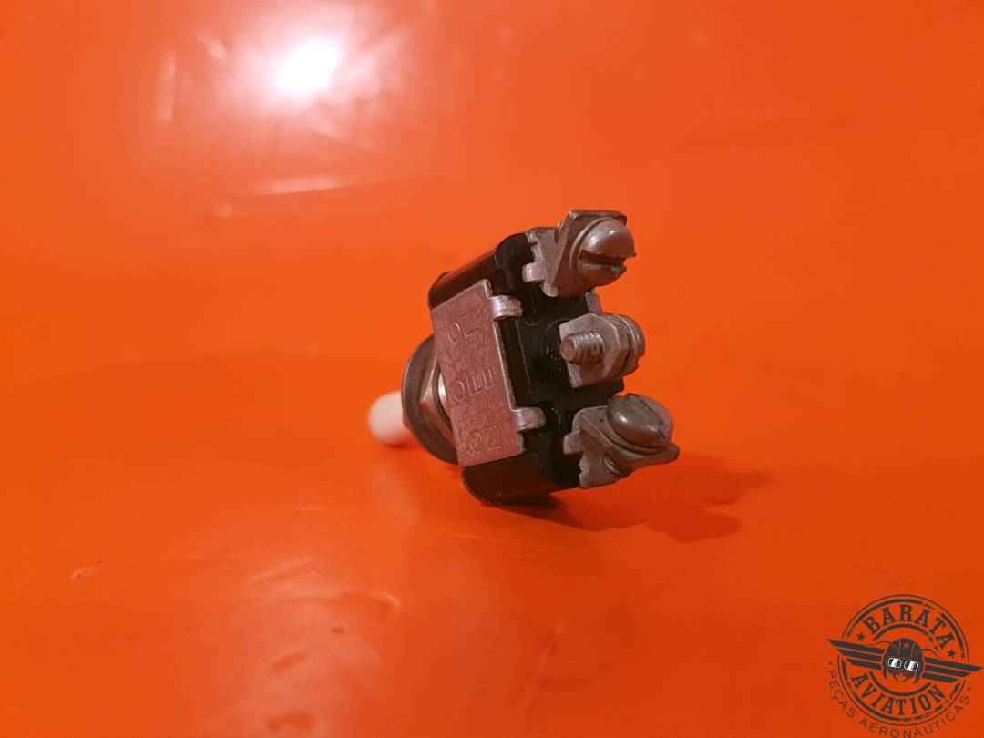 MS35058-27 JBT TOGGLE SWITCHES ON/OFF/ON  3 POSITIONS