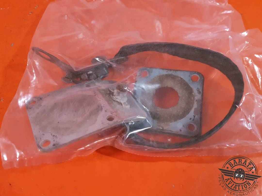 3016993 Cover Plain Four-Hole