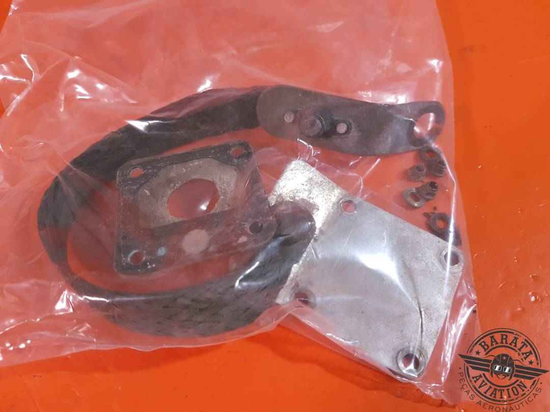 3016993 Cover Plain Four-Hole