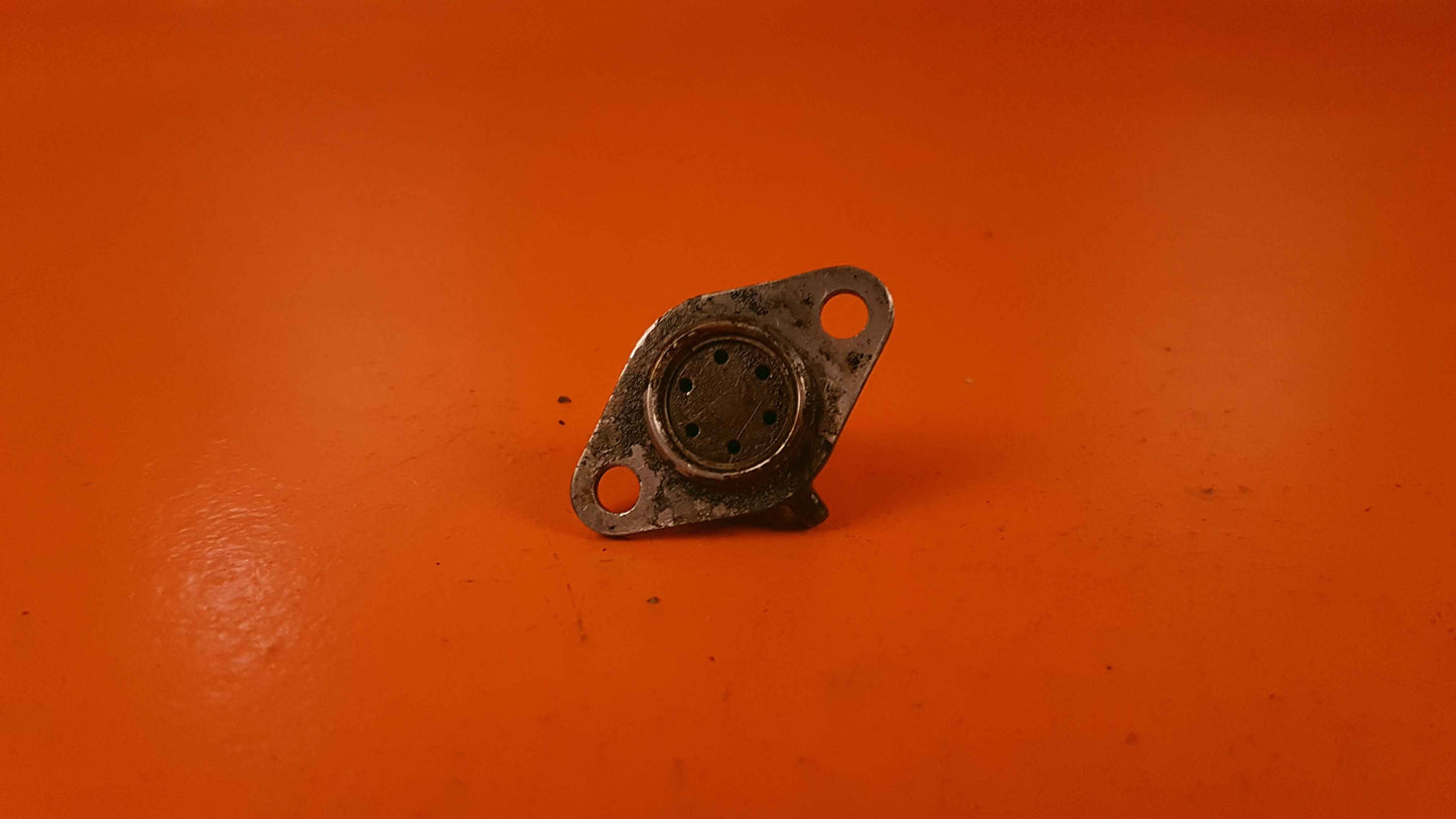 3006505 P&W Drain Valve